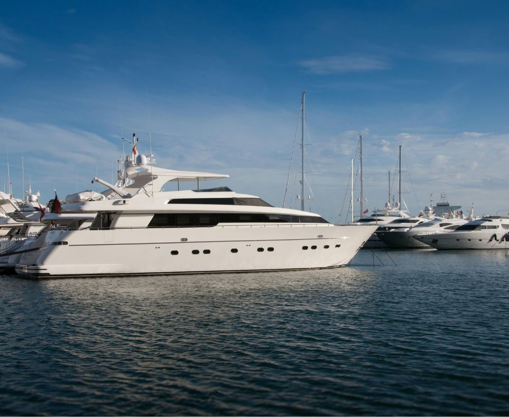 yacht dealers